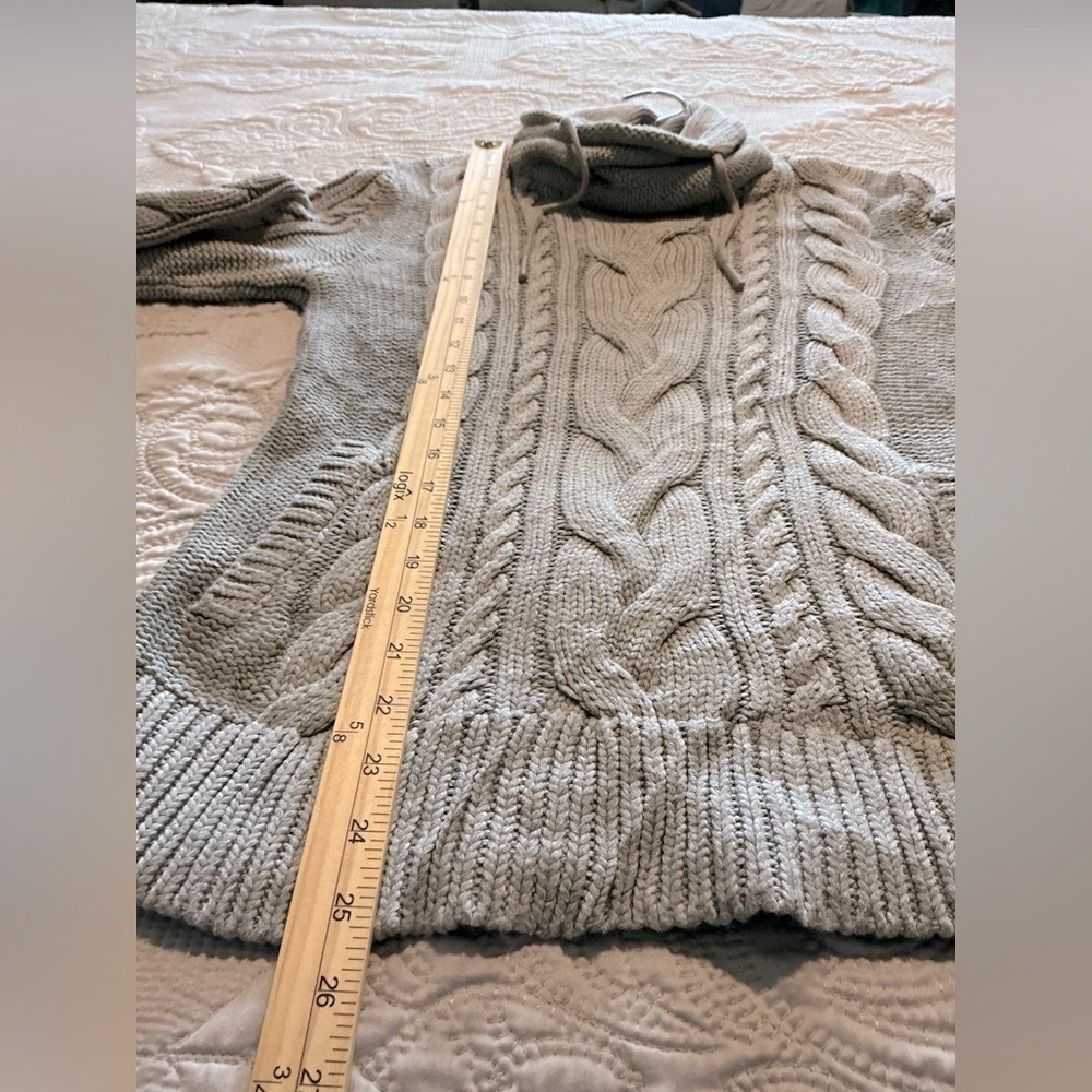 Y2K 90,S L.L. Bean Women's Gray Cable Knit Turtleneck Sweater - Picture 9 of 12
